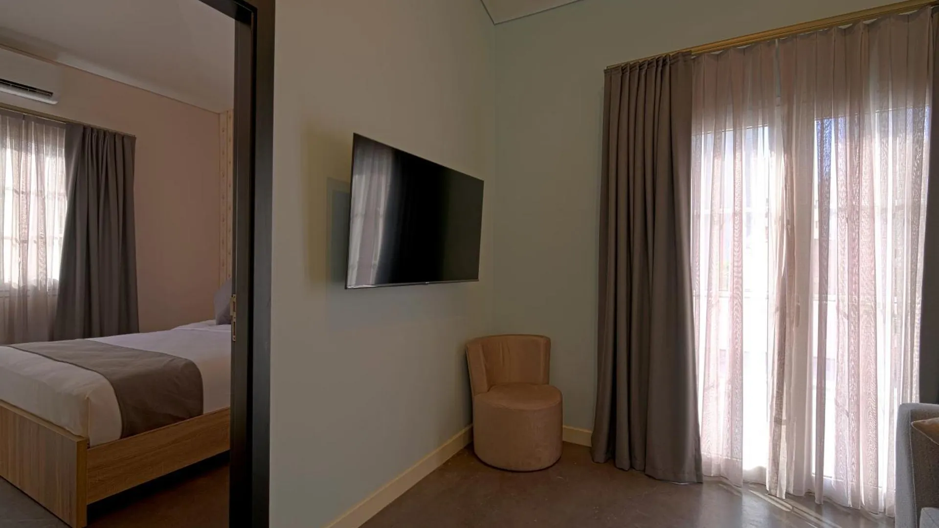Comfy Apart Hotel Beirut